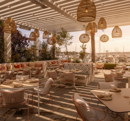 Ocean View Cafe: A Culinary Journey Through Local Delights