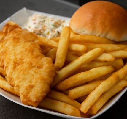 Discover deals at Green Hills and Greenfield discount grocery