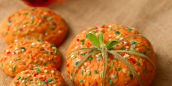 Golden Star delights with Golden Pot and Golden Pyramid dishes