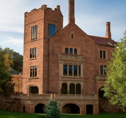 Hotbox cafe featuring bossa music and Glen Eyrie tea