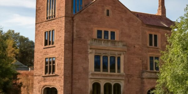Hotbox cafe featuring bossa music and Glen Eyrie tea