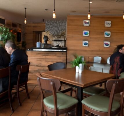 Discovering du jour menus with peaceful meadows and yamas greek