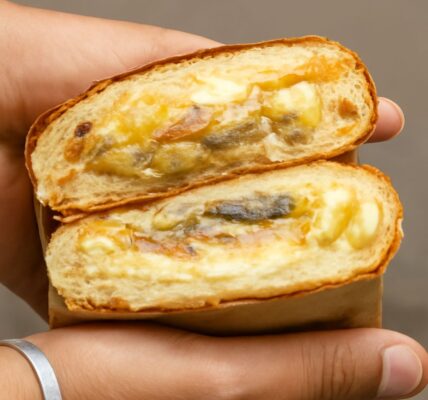 Uncle Apps pastries and chaat, including Borekas Sephardic and dosa & chaat
